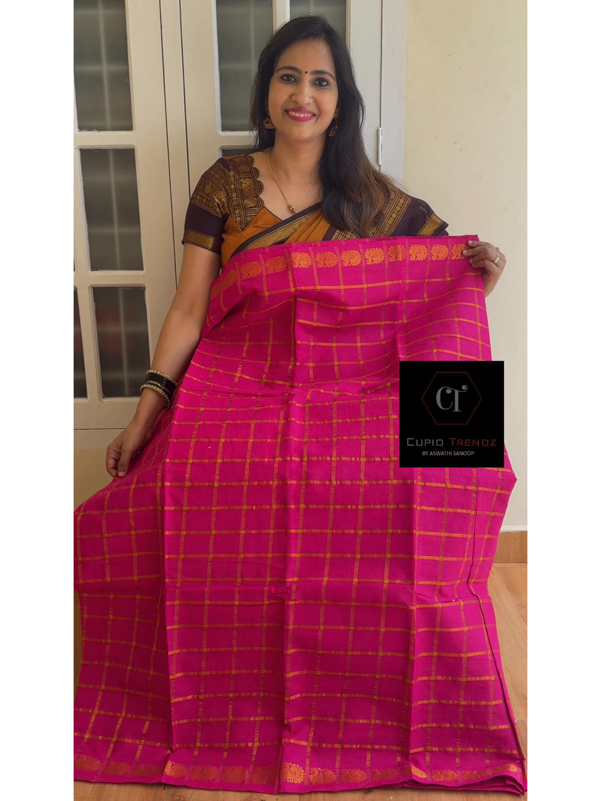 IMG_4579_FULL_1200x1600 Hot Pink Sungudi cotton saree - Image 1